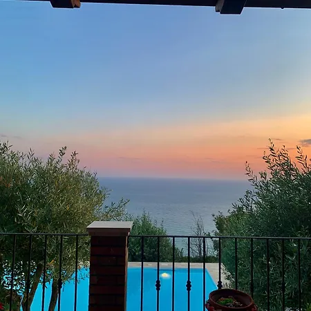 Konukevi Degli Ulivi Cetraro
